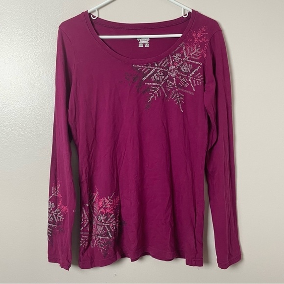 Columbia Long Sleeve T-Shirt – Snowflake Design Size: Medium - Picture 1 of 7